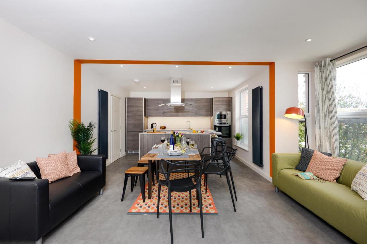 Apartment Three - Free Private Car Park - Sleeps 6 - 3 Shower Rooms - By Ocean City Retreats Plymouth Exterior foto