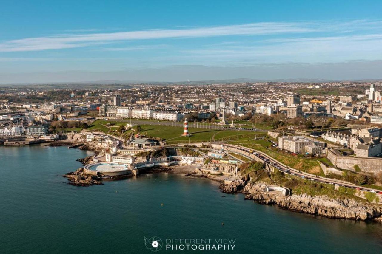 Apartment Three - Free Private Car Park - Sleeps 6 - 3 Shower Rooms - By Ocean City Retreats Plymouth Exterior foto